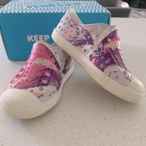 Girls Native size 7C